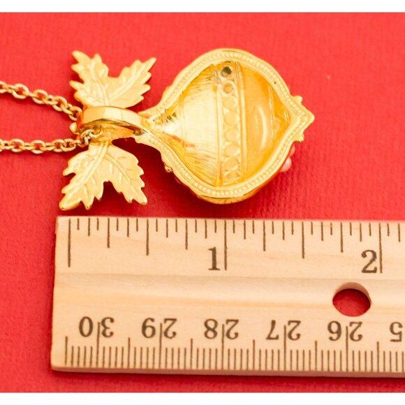 Vintage "NOEL" Word Pearl Gold Tone Necklace By Avon 28 Inches F15 - Picture 3 of 3